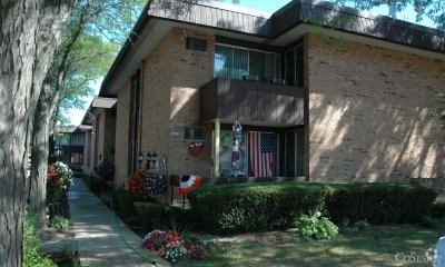 Building Photo - Oklahoma Manor Rental