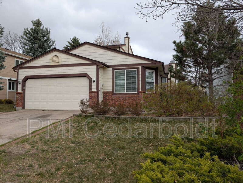 Photo - 8725 Boxelder Drive