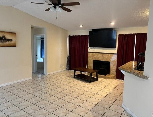 Photo - 2265 SW Edison Cir