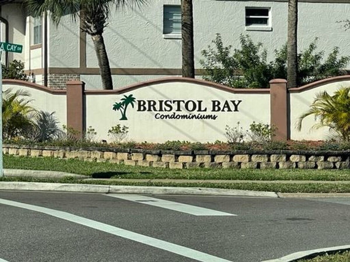 BANANA CAY 412-D - BANANA CAY 412-D Unit BANANA CAY 412-D