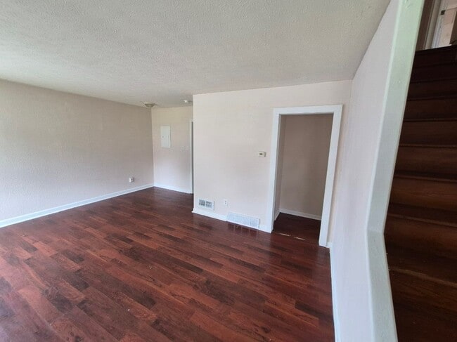 Photo - 1813 Ransburg Ave