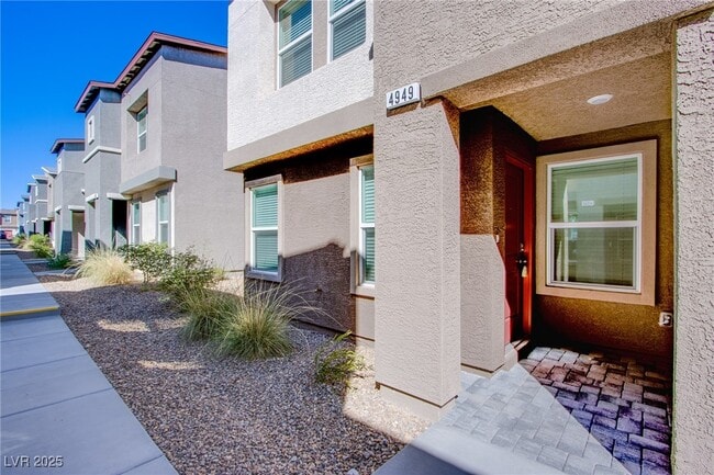Photo - 4949 Fern Mesa Ave