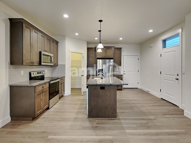 Photo - 7029 S 11th St