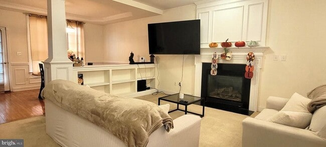 Photo - 74 Redstone Ct