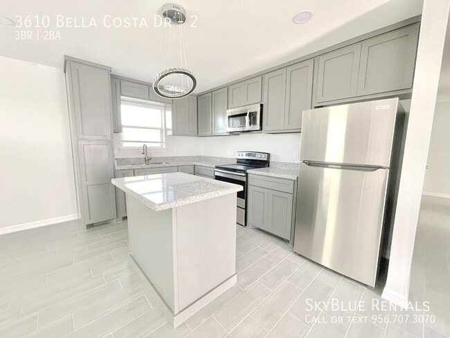Photo - 3610 Bella Costa Dr Unit 2