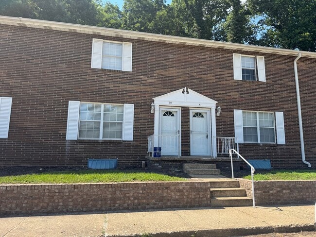 Building Photo - 41 Campbell Dr