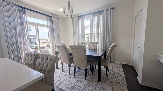 Photo - 29W730 Cambridge Ct