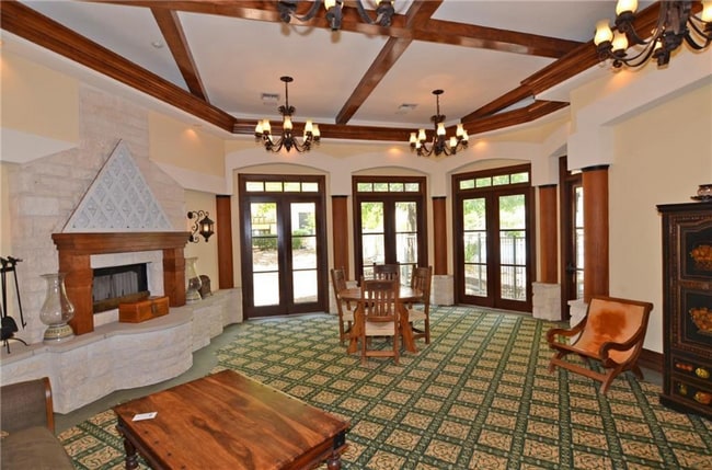 Photo - 2320 Gracy Farms Ln Unit #921