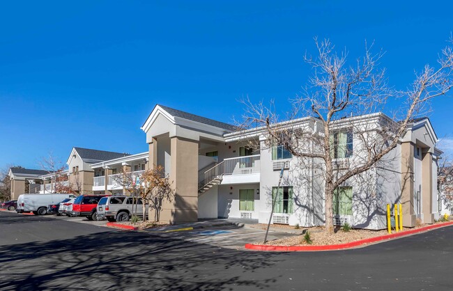 Building Photo - Furnished Studio-Denver - Tech Center - Ce...