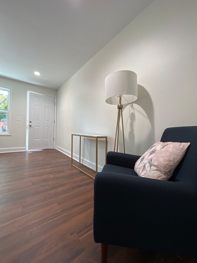Photo - 107 David St Unit SI ID1234770P