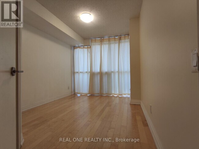 Photo - 25 Carlton St. Unit 2606
