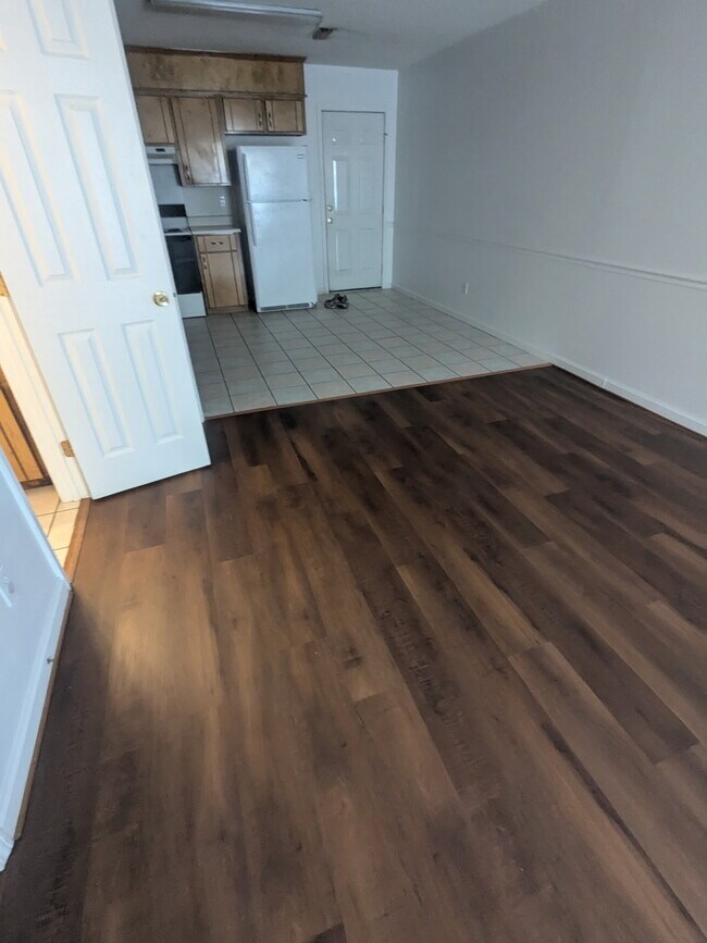 Photo - 321 Trammell St Unidad #4