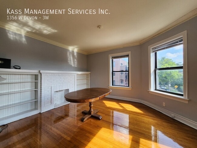 Photo - 1356 W Devon Ave Unit 3W