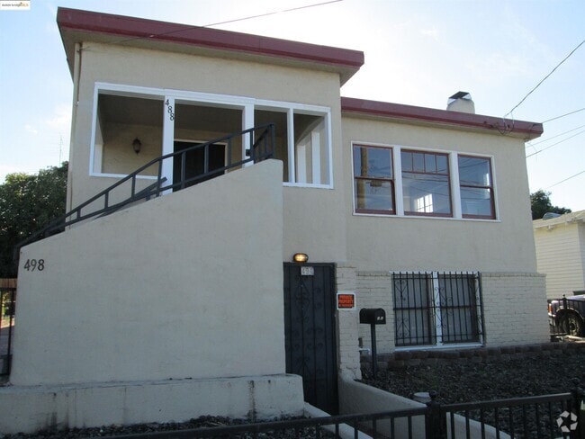 Building Photo - 498 E 8th St Rental