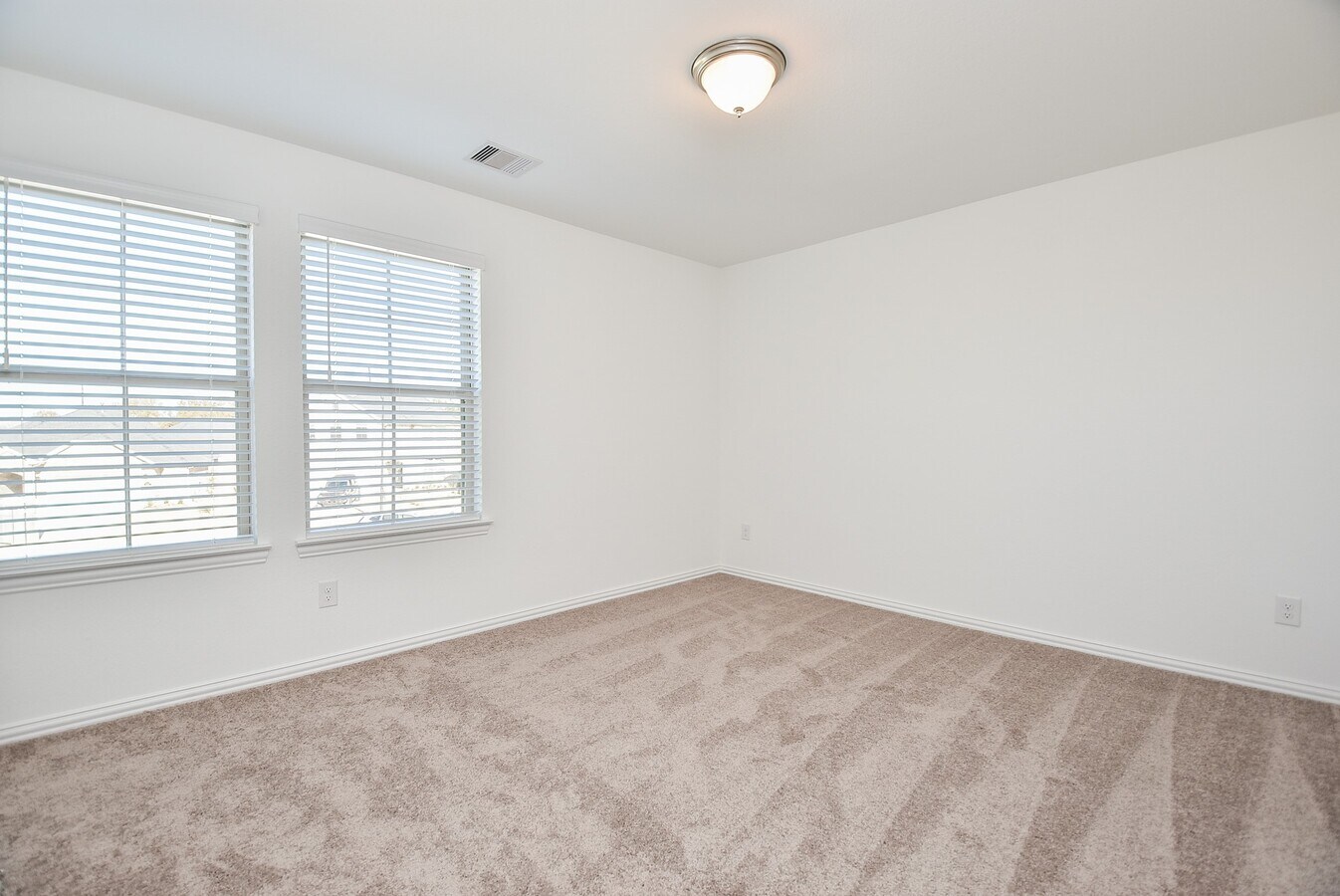 Photo - 8106 Royal Palm Ct