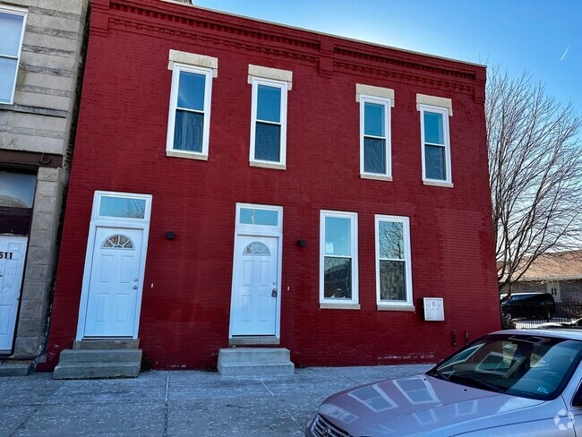 Building Photo - 2613 W Ogden Ave Unit 1 Rental