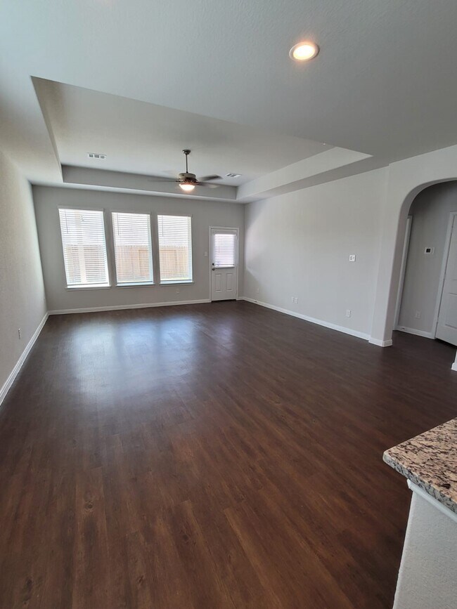 Building Photo - 4325 McGregor Blf Ln