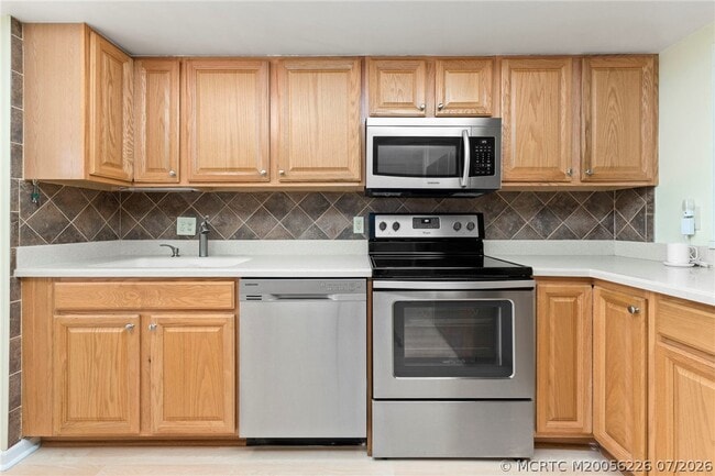 Photo - 3100 SE Pruitt Rd Unit A305