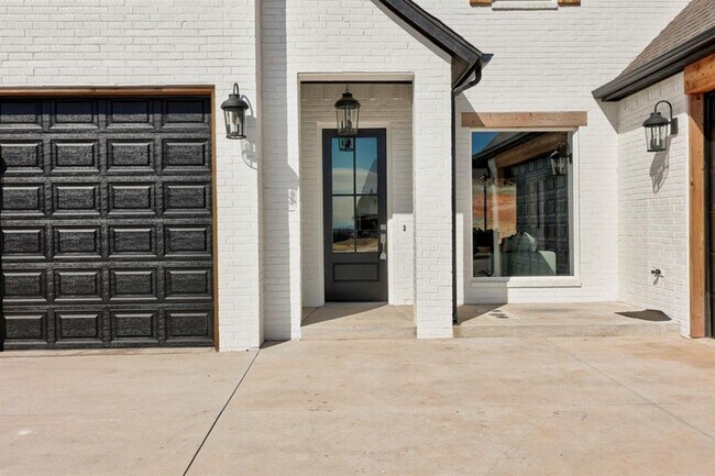 Photo - 7901 Behr Dr