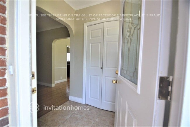 Photo - 11452 Hadley St