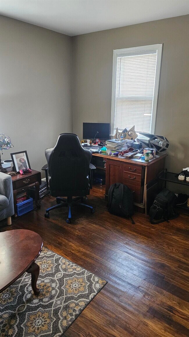 Photo - 130 Wilmer St