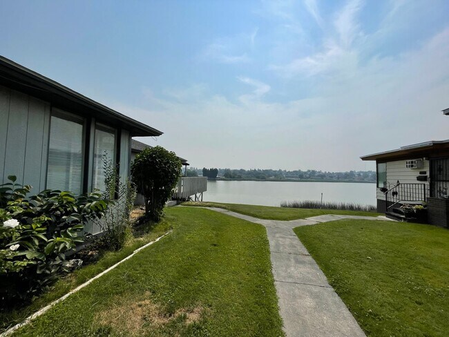 Photo - Prime Location! 2-Bed, 1-Bath Apartment with Lake Views and Near Downtown – Move-In Ready!