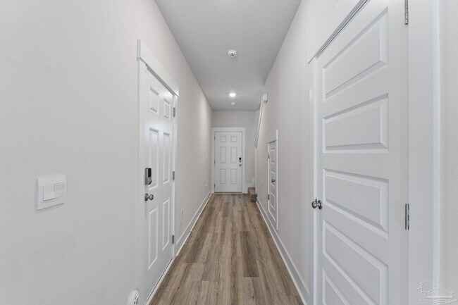 Photo - 9483 Nature Crk Cir