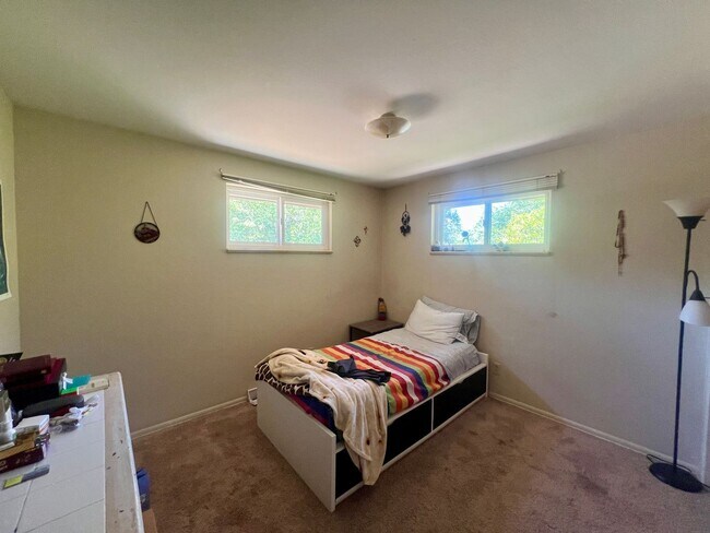 2547 S Williams St Unit 2547