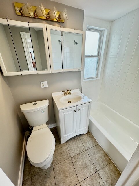 Photo - 33 Adamson St Unit 2