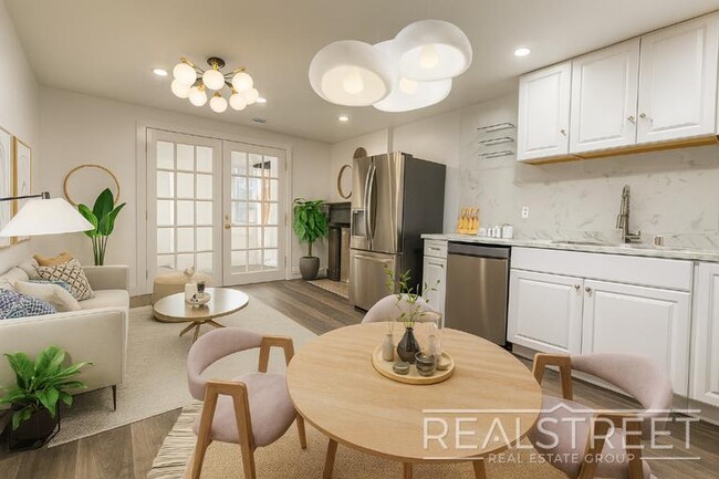 Building Photo - Charming Brownstone 2-Bed w/ Private Outdoor Space