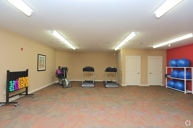 HearthSide Sugarloaf- Adult 62+