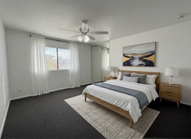 Photo - 9076B Cedar St.