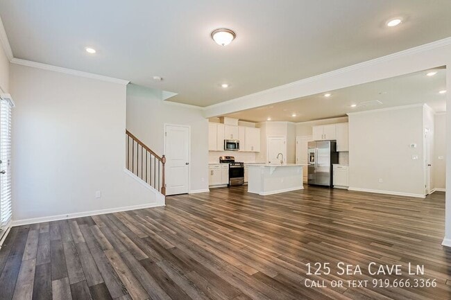 Photo - 125 Sea Cave Ln