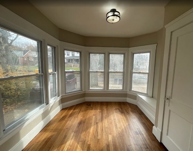 Photo - 3235-3257 Oak Rd Unidad 3235