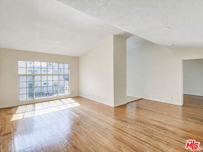 4841 W 18th St Unidad 4