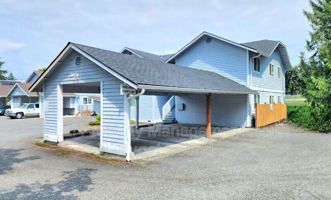Photo - 2334 Howard Ave Unidad A Rental