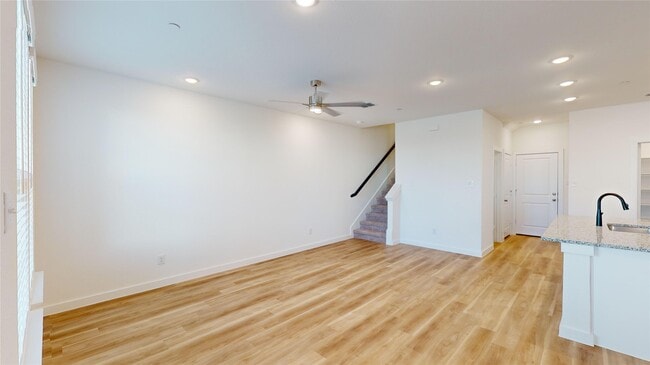 Photo - 4112 Magna Carta Blvd