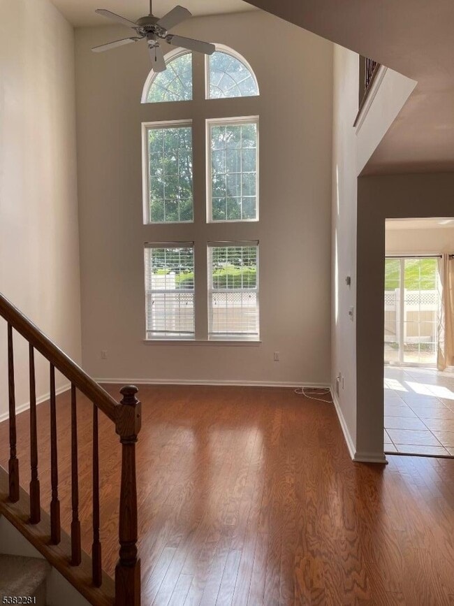 Photo - 33 Dorchester Dr