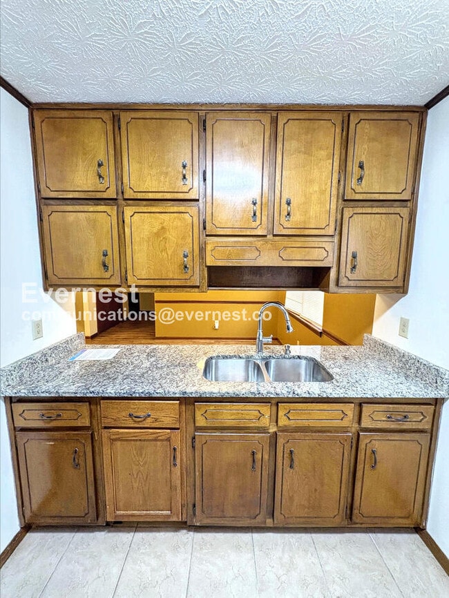 Photo - 51 Wabash Dr