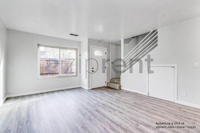 Photo - 1805 Primavera Dr