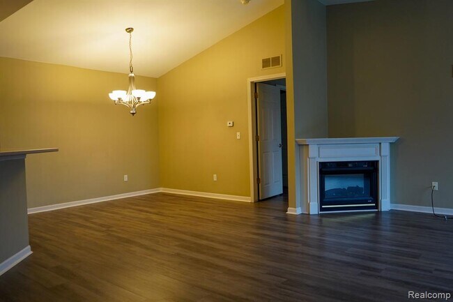 Photo - 44036 Rushcliffe Dr