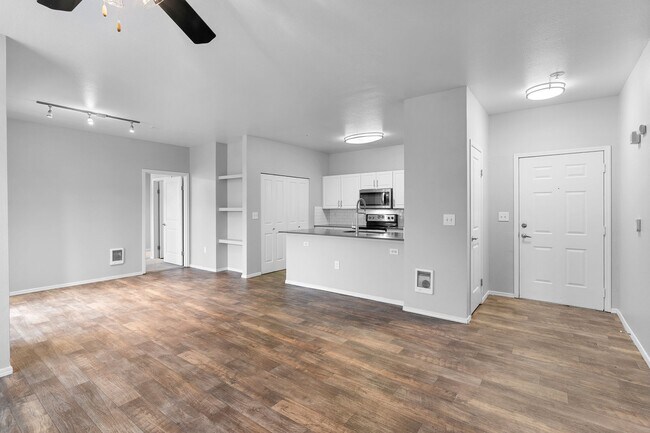 Center Pointe Apartment Homes