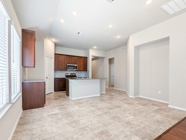 Photo - 20726 Bulbine Vly Dr