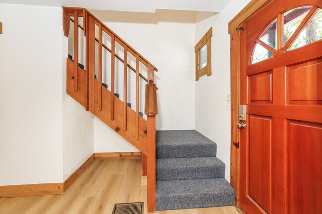 Photo - 14 Nicholl Ave