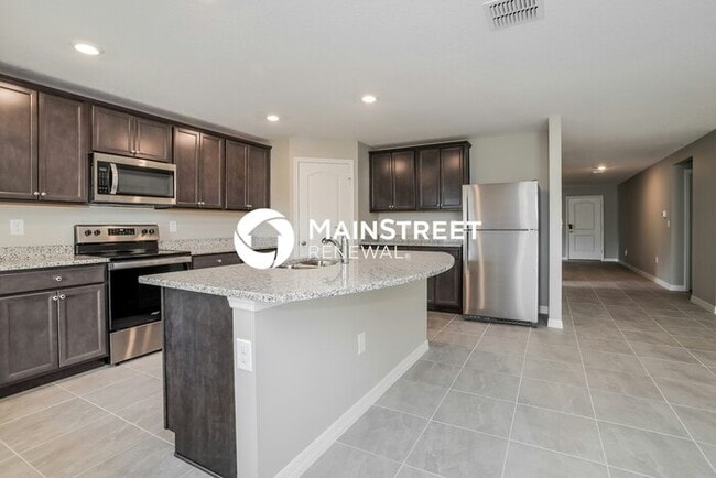 Photo - 5 Bedroom Pet-Friendly Home in Mascotte, FL with Main Street Renewal