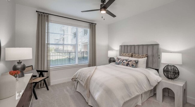 Photo - 16200 Bridgeland High School Dr Unidad 4307