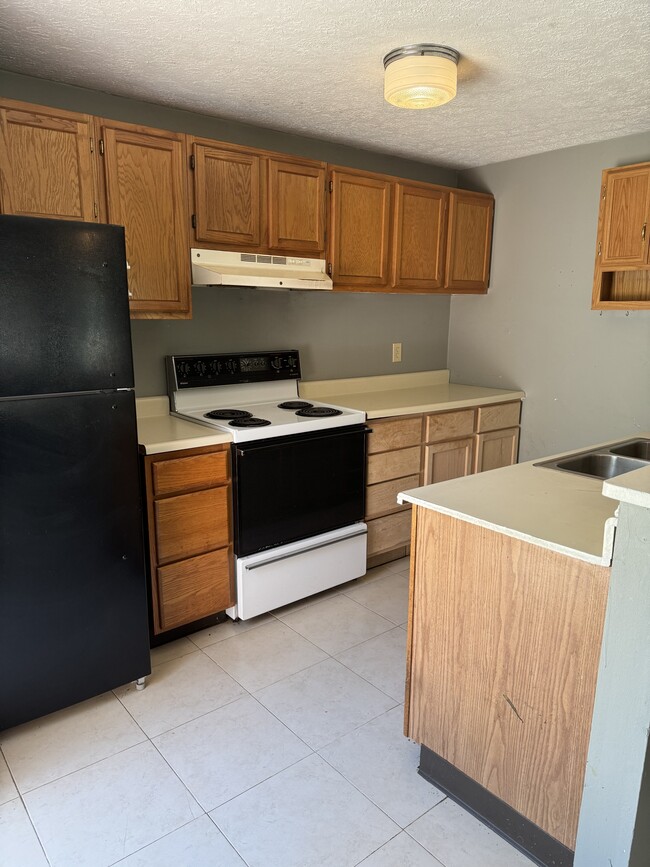 Photo - 7810 Fernbank Ct