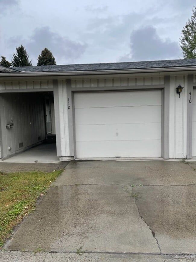 Photo - 2 Bedroom Apartment for Rent in Bozeman!