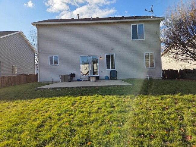 Photo - 2786 Yosemite Dr