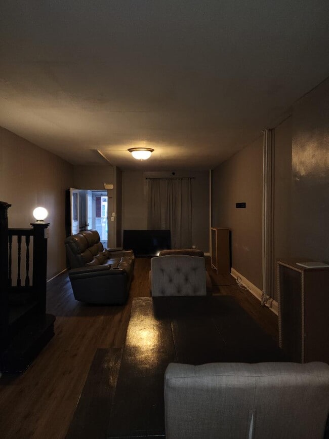 Photo - 3111 McElderry St